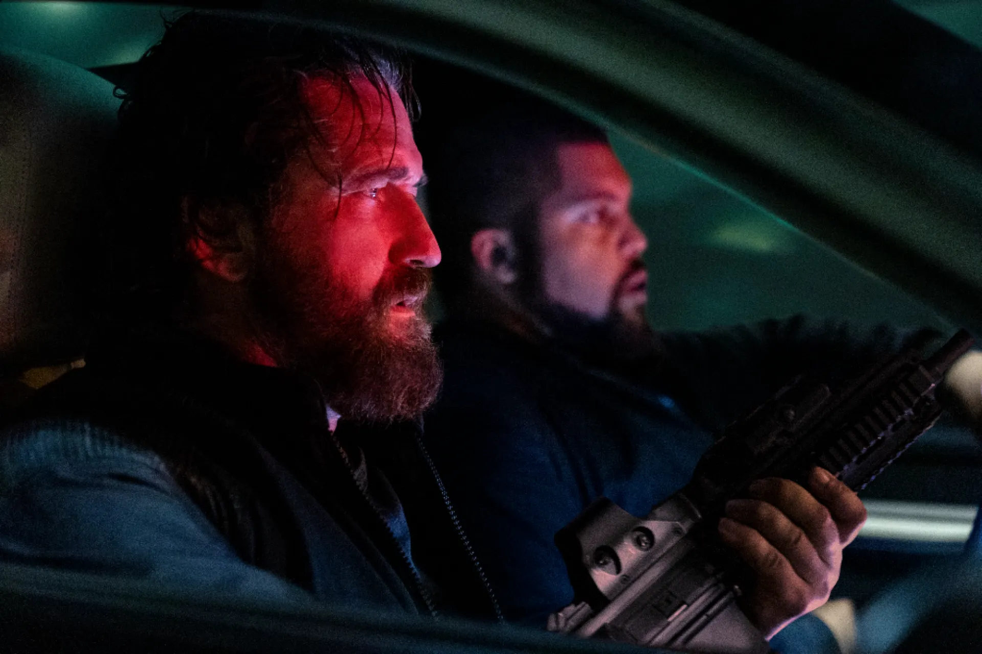 Mister Movie | Nel Trailer di Den of Thieves 2: Pantera il primo inseguimento con un’auto elettrica