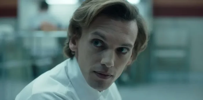 Mister Movie | Il Signore degli Anelli: Gli Anelli del Potere, Jamie Campbell Bower e Eddie Marsan nel cast della terza stagione